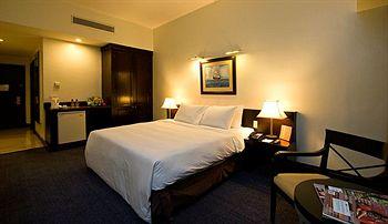 Отель Waterfront Cebu City Hotel & Casino  Филиппины, о Себу, фото 21