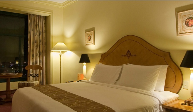 Waterfront Cebu City Hotel & Casino 