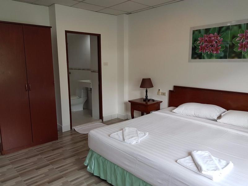 Welcome Inn Karon Beach