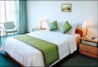 Bamboo Green Central Hotel