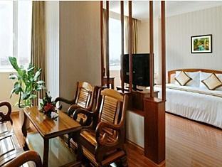 Bamboo Green Harbourside