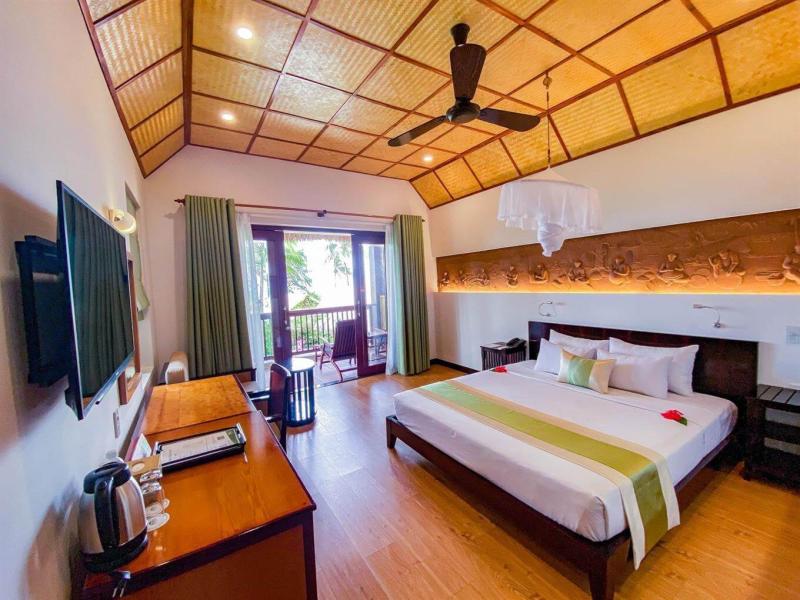 Bamboo Village Beach Resort & Spa
