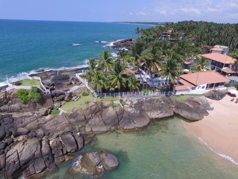 Amara White Villa