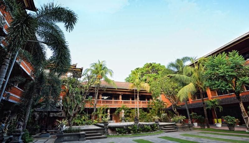 Wina Holiday Villa Kuta