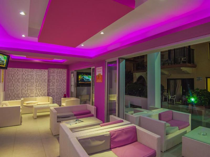 Windmills Hotel Apartments