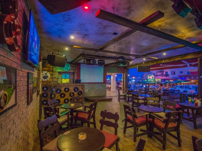 Windmills Hotel Apartments