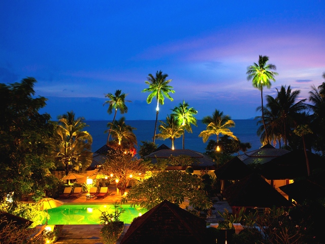 The Sunset Beach Resort & Spa Taling Ngam