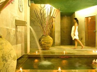The Sunset Beach Resort & Spa Taling Ngam