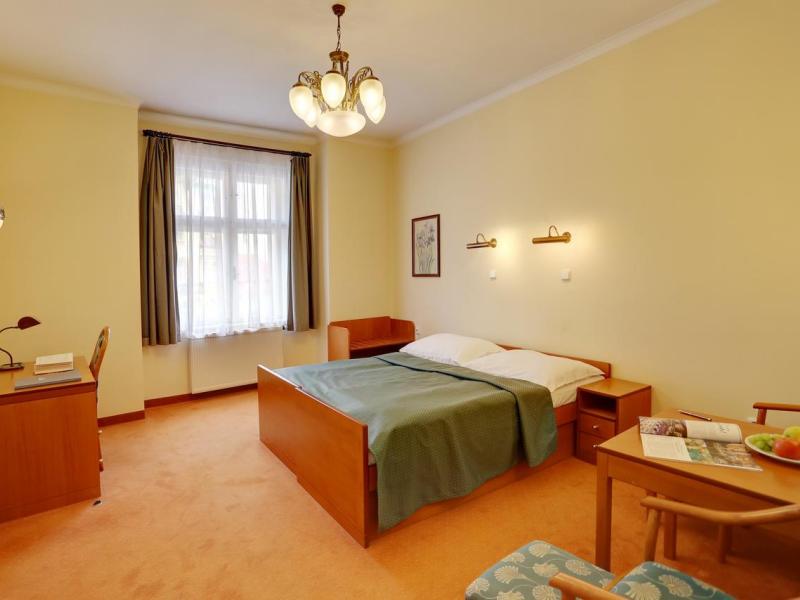 Art Deco WOLKER by ASTORIA Hotel & Medical Spa