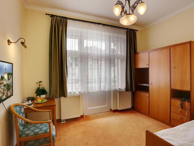 Art Deco WOLKER by ASTORIA Hotel & Medical Spa