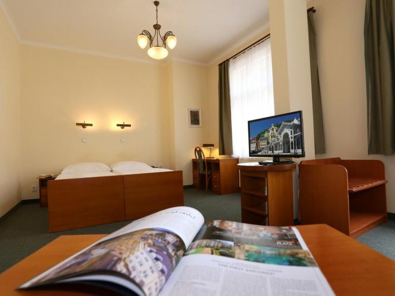 Art Deco WOLKER by ASTORIA Hotel & Medical Spa