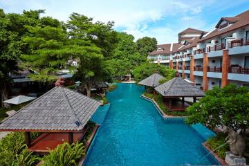 Отель Woodlands Hotel & Resort Тайланд, Наклуа, фото 1