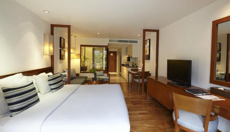 Woodlands Suites Serviced Resideces