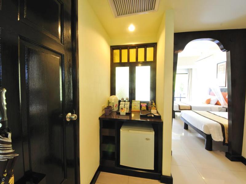 Woraburi Phuket Resort & Spa