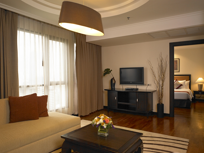 Bandara Suites Silom