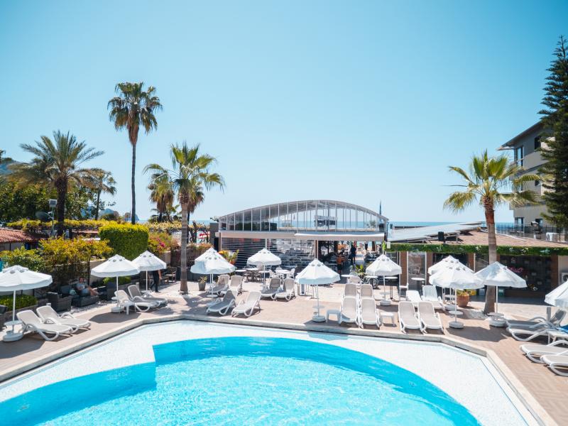 Xperia Saray Beach Hotel