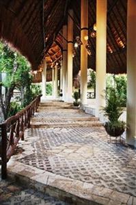 Xpu-Ha Palace