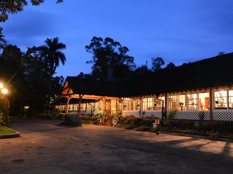 Bandarawela Hotel