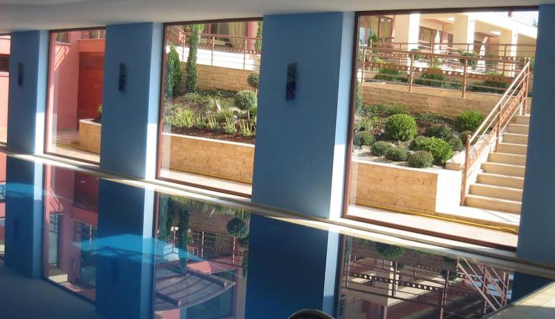 4 Epoxes Hotel Spa