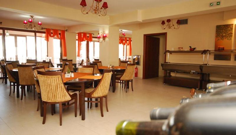 4 Epoxes Hotel Spa