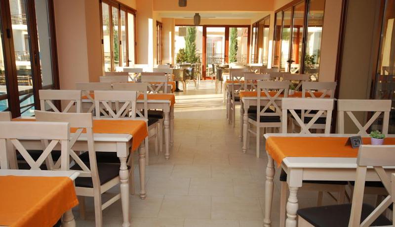 4 Epoxes Hotel Spa