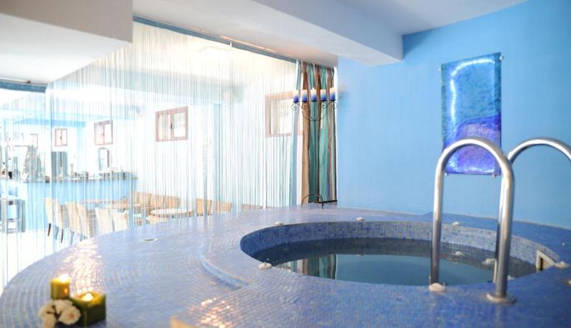 4 Epoxes Hotel Spa