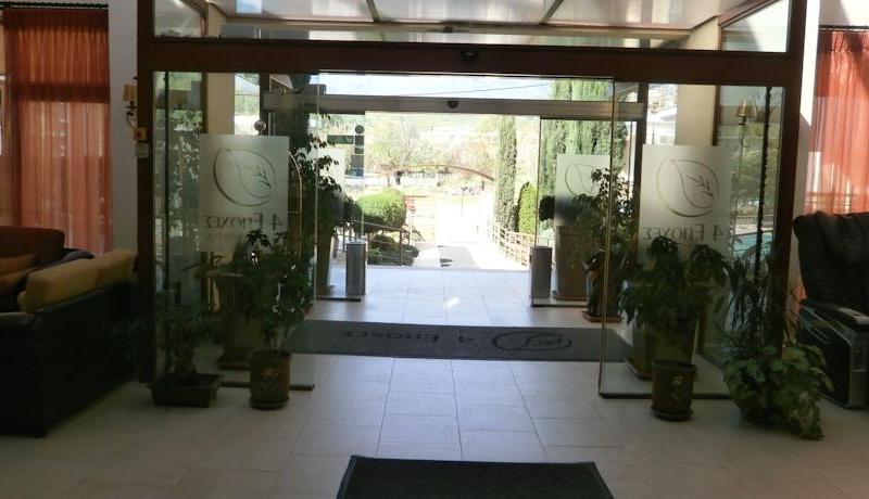 4 Epoxes Hotel Spa