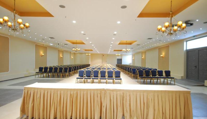 4 Epoxes Hotel Spa