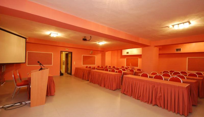 4 Epoxes Hotel Spa