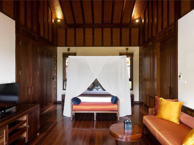 Yalong Bay Earthly Paradise Bird's Nest Resort