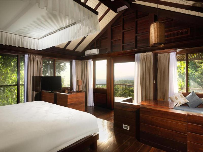 Yalong Bay Earthly Paradise Bird's Nest Resort