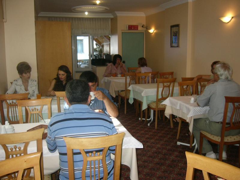 Yalta Hotel