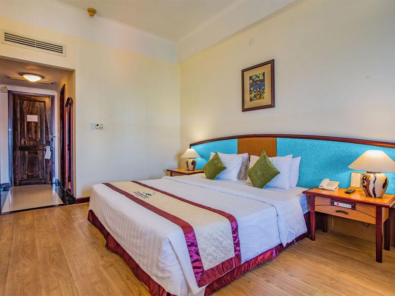 Yasaka Saigon Nha Trang Hotel Resort & Spa