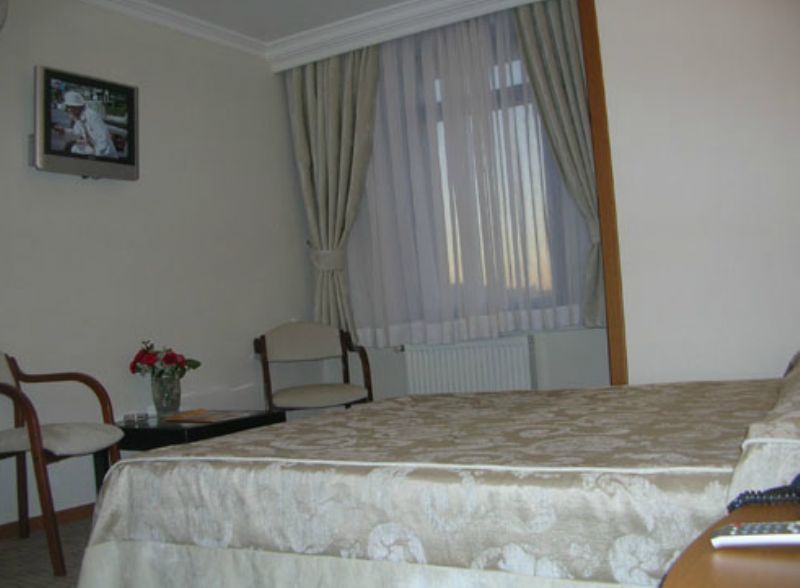 Yavuz Hotel