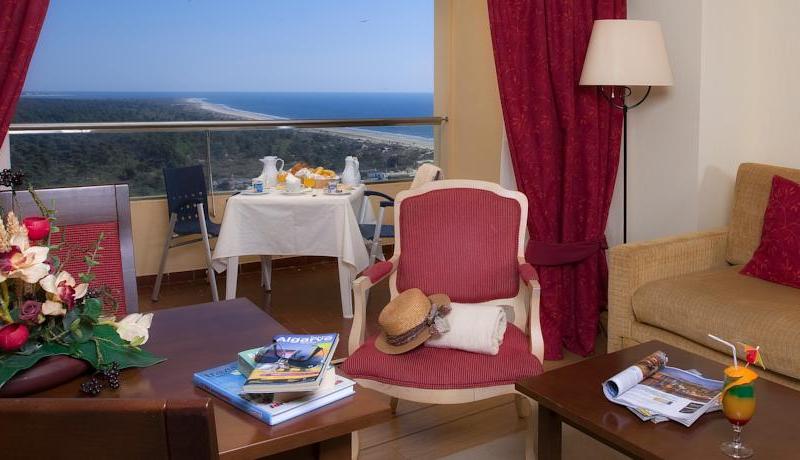 Yellow Praia Monte Gordo