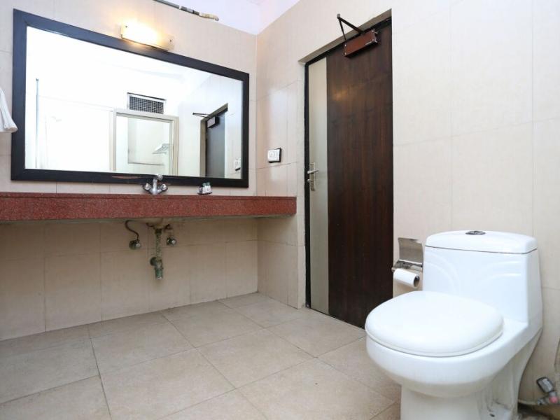 OYO 551 Hotel York