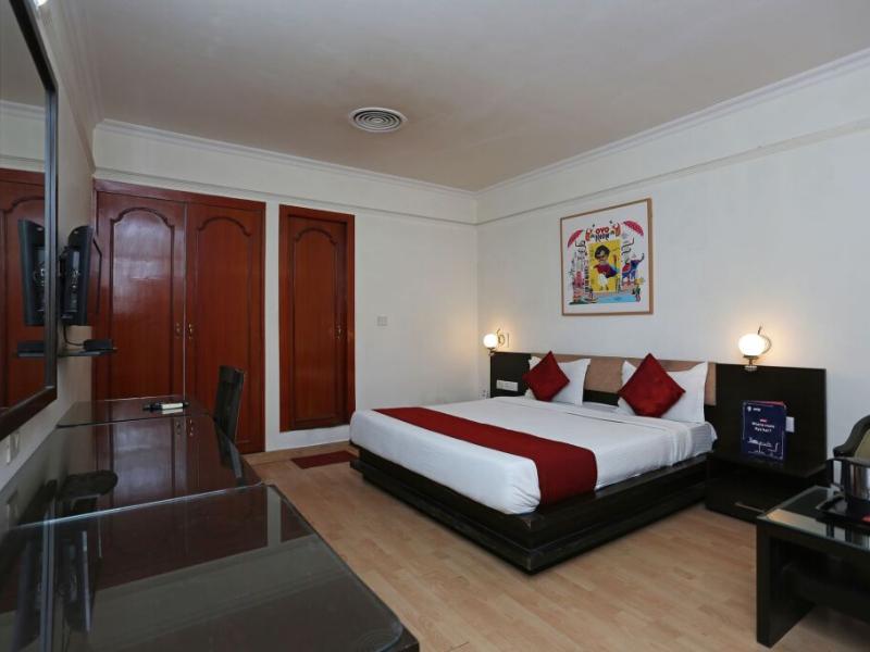 OYO 551 Hotel York