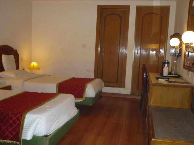 OYO 551 Hotel York