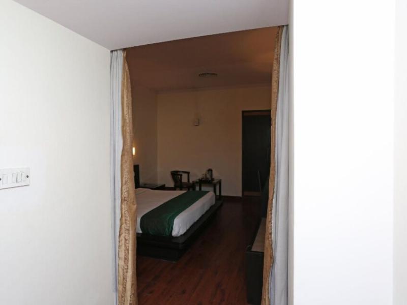 OYO 551 Hotel York