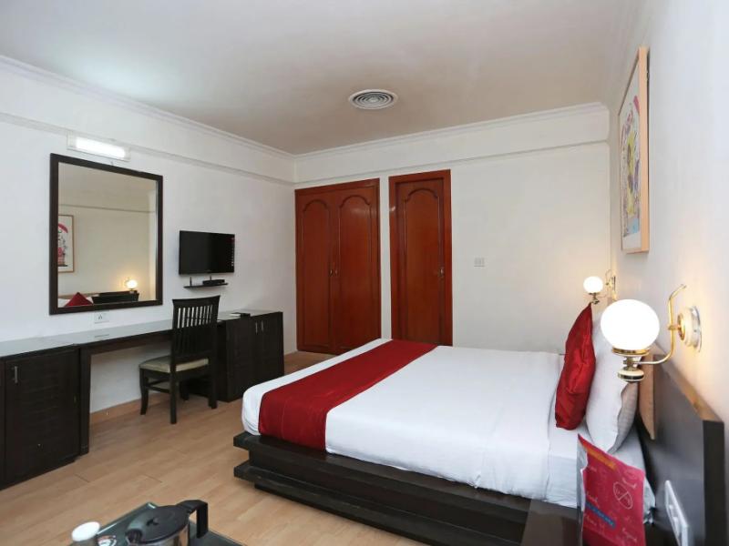 OYO 551 Hotel York
