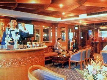 Bangkok Centre Hotel