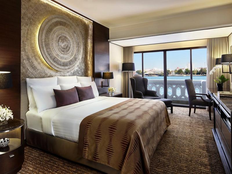 Anantara Bangkok Riverside Resort & Spa 