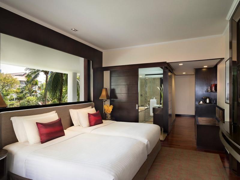 Anantara Bangkok Riverside Resort & Spa 