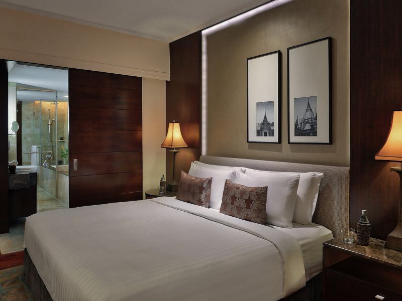 Anantara Bangkok Riverside Resort & Spa 