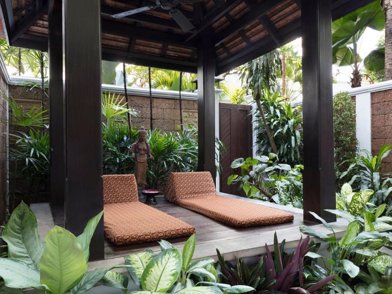 Anantara Bangkok Riverside Resort & Spa 