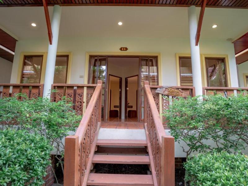 Bangtao Village Resort