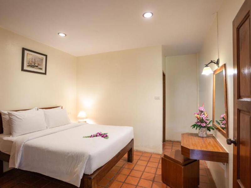 Bangtao Village Resort