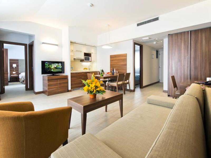 Zaton Holiday Resort - Apartments