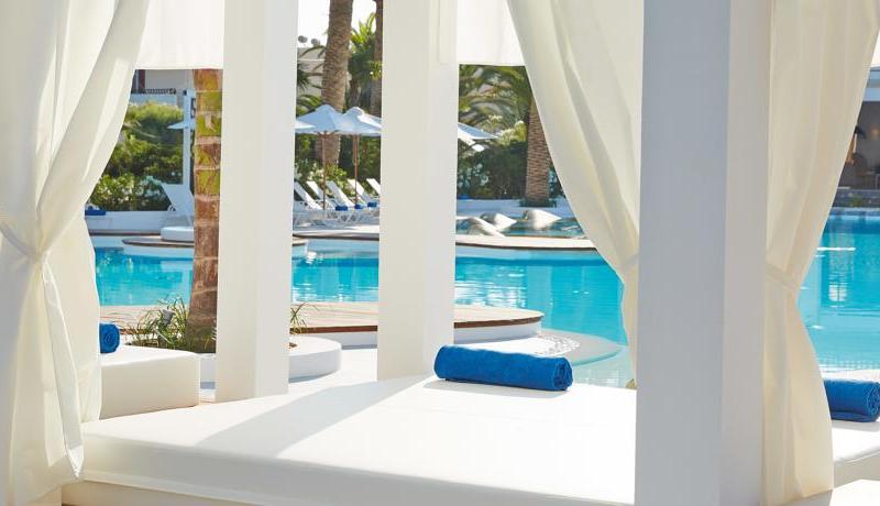 Caramel Grecotel Boutique Resort