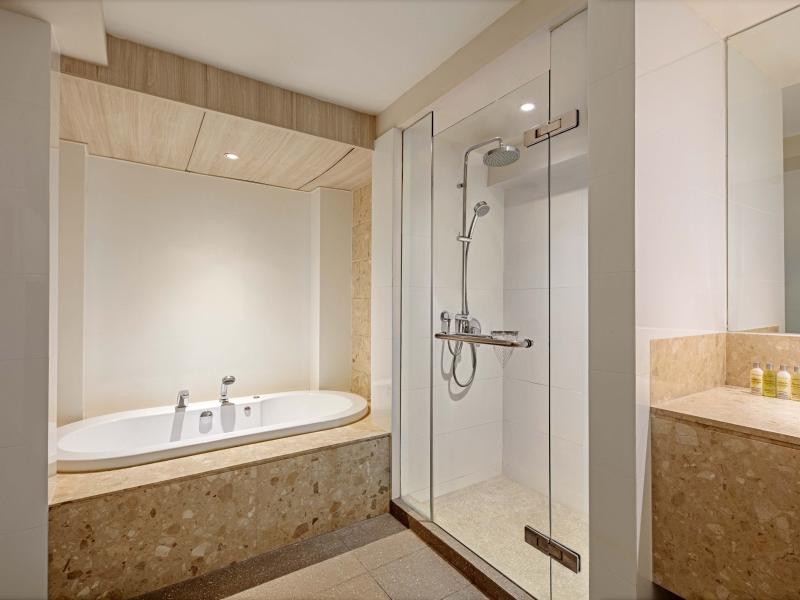 DoubleTree by Hilton Phuket Banthai Resort